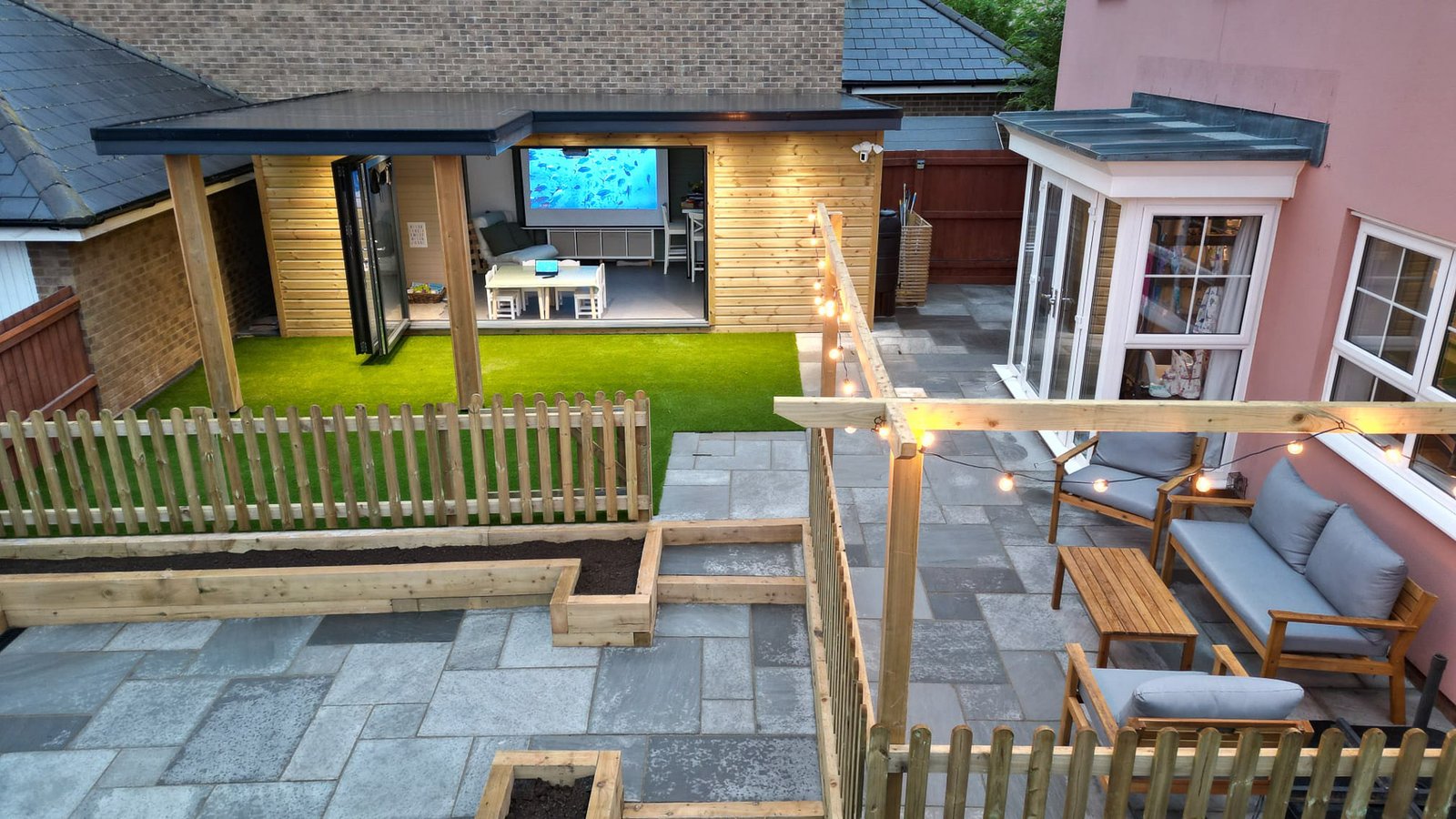 Luxury Garden Room